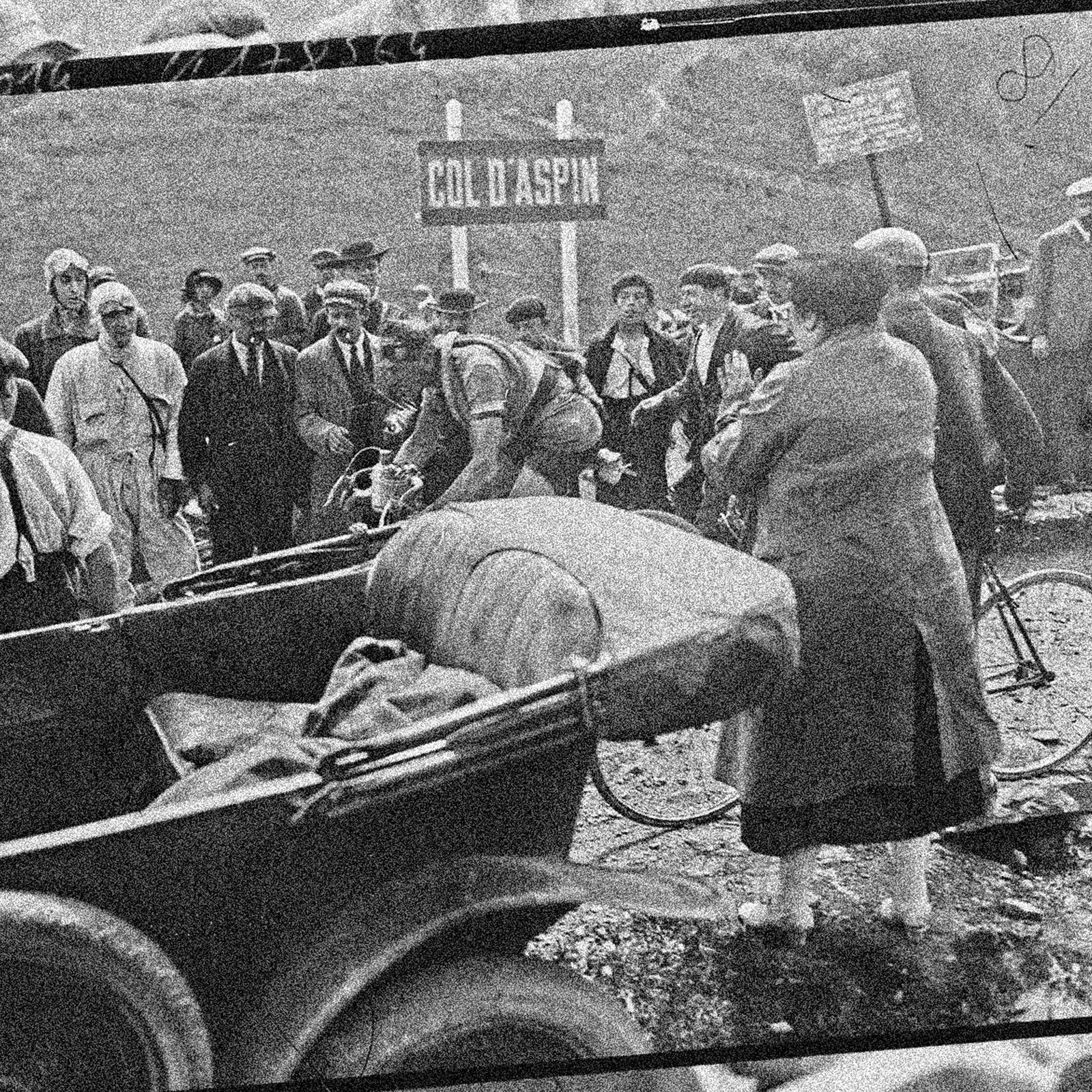 COMPARTIENDO RECUERDOS Y TRANSMITIENDO LEYENDAS