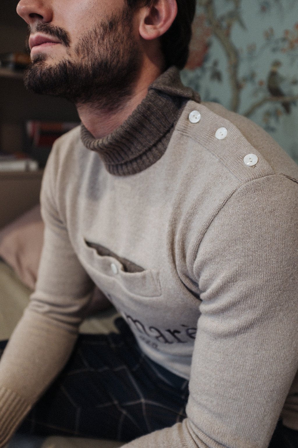 PULL CHARACTER BEIGE - palmares